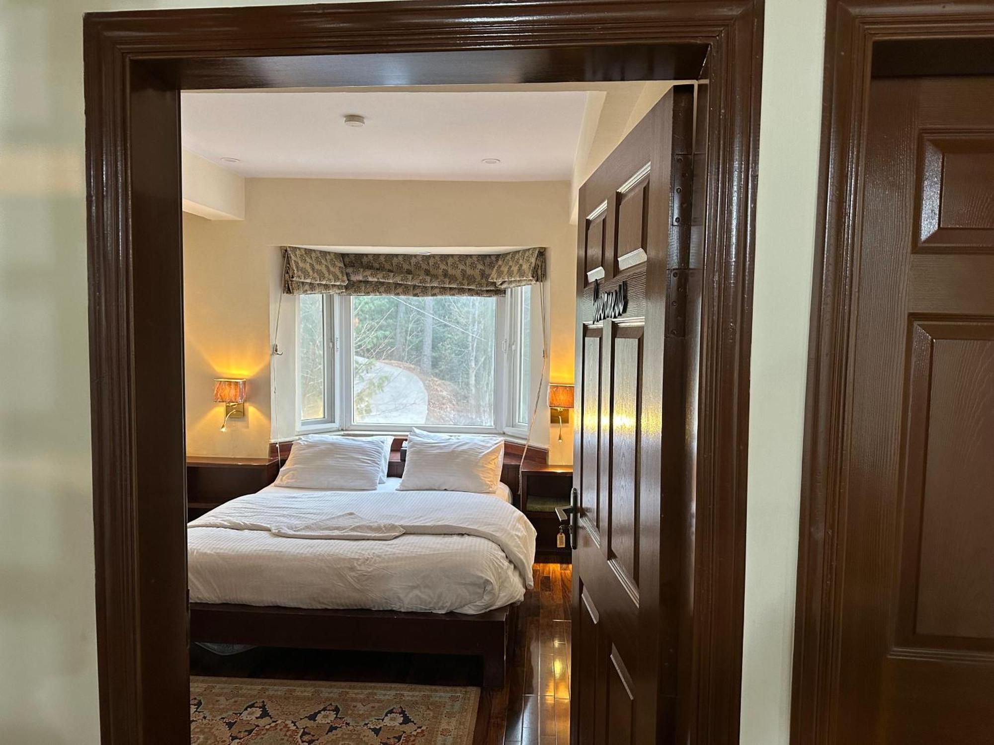 Sarah'S Lodge Мюри Екстериор снимка
